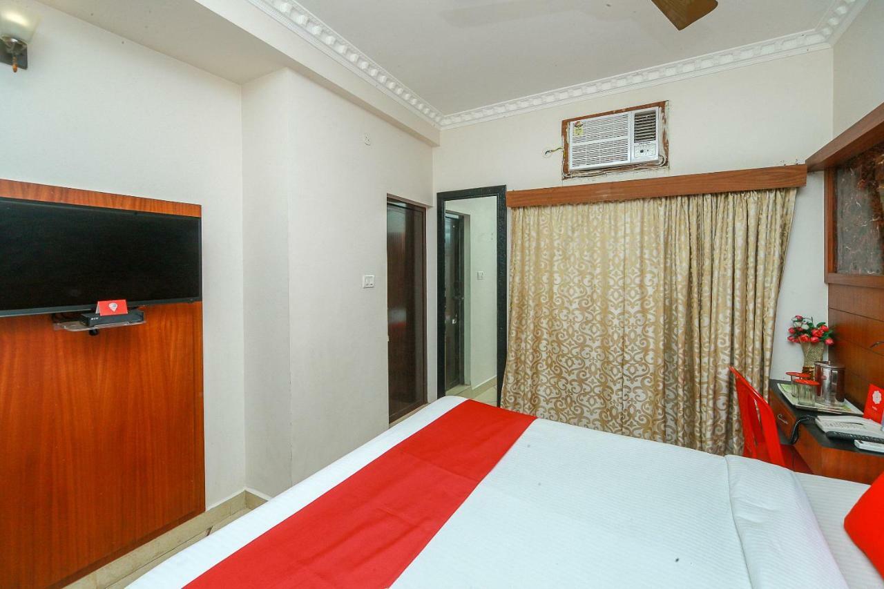 Hotel Oyo 8153 K Empire 3*